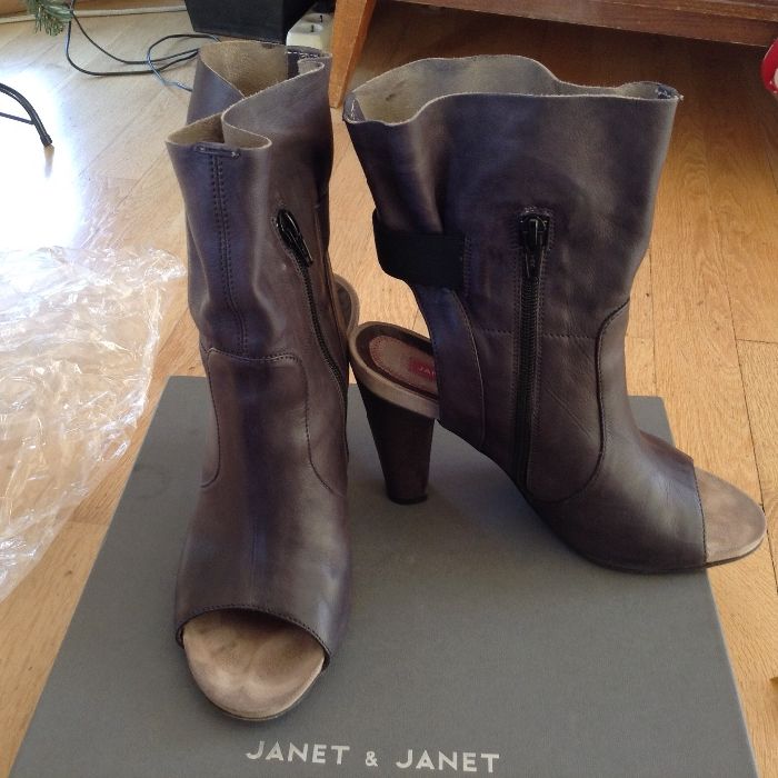 Обувки Janet & Janet