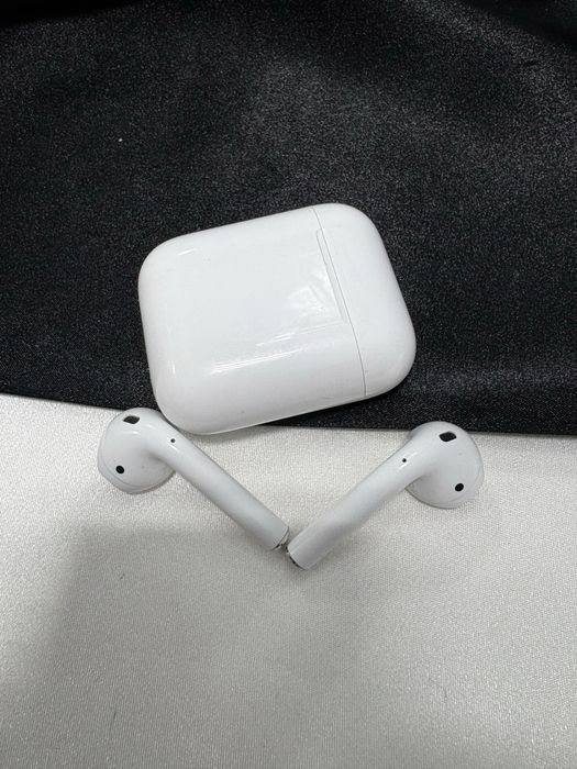 Airpods 2  ( гШымкент Рыскулова 28 ) лот: 738/714