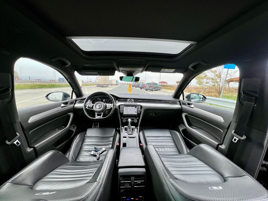 Volkswagen Passat R-Line 4x4 /Automat/2.0 /190 cai