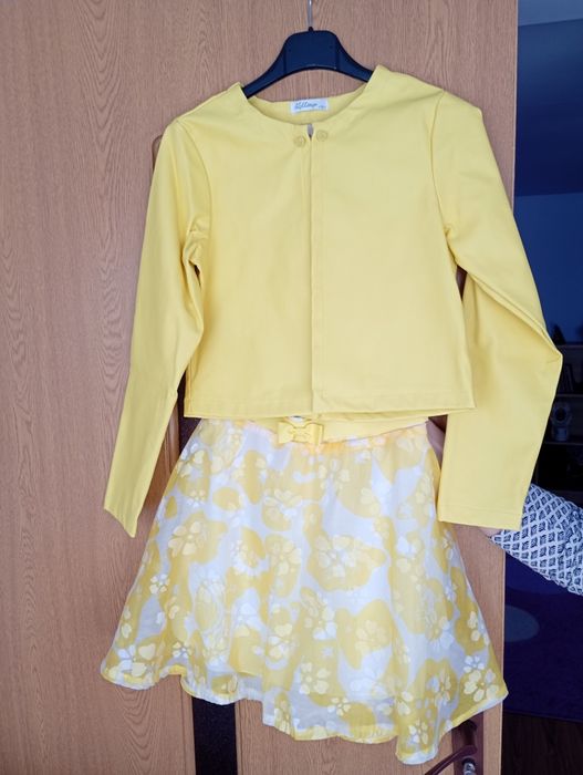 Costum/compleu fete