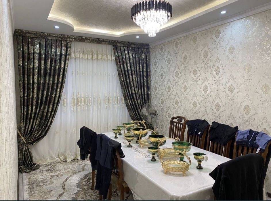 Продаётся на Хумаюне 4ком