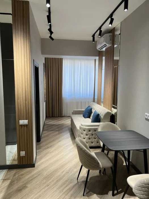 Сдается 2х комнатная квартира рядом метро НОВЗА 306*