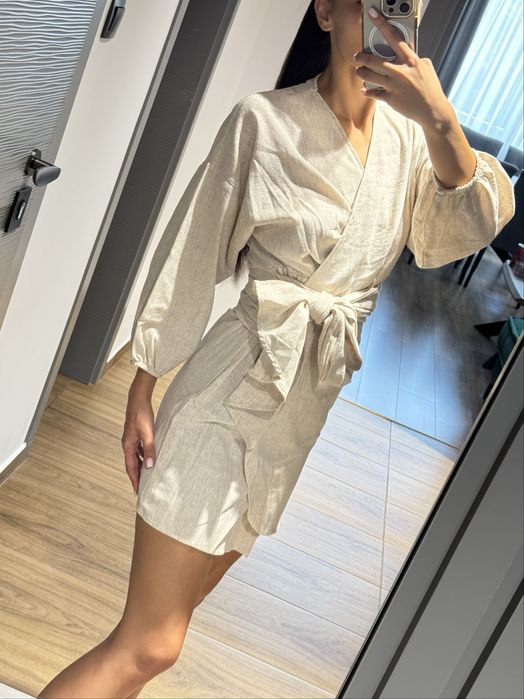 Нова ленена рокля