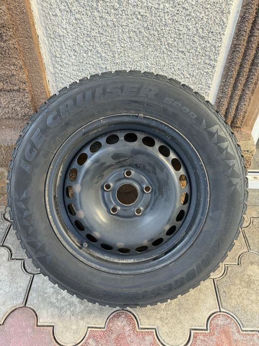 Зимняя резина Bridgestone с дисками 195/65/15