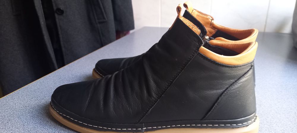 Черни дамски боти