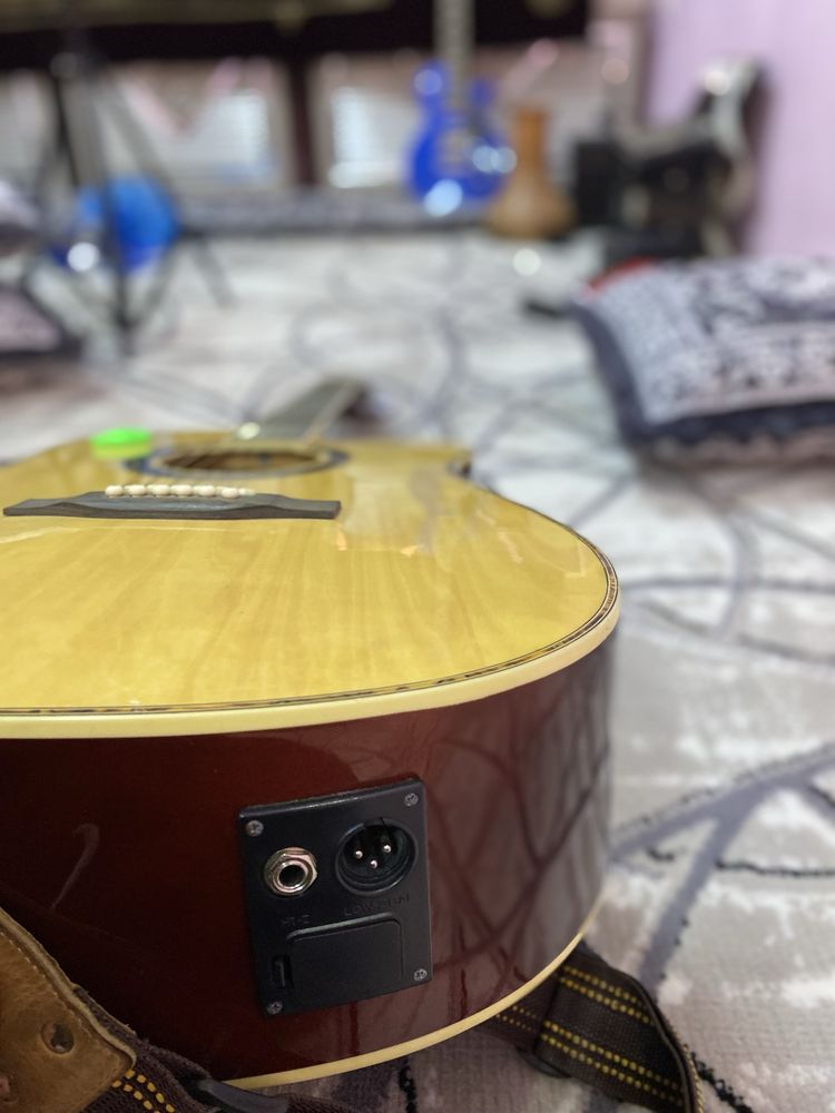 gitara yangi holatda grand music