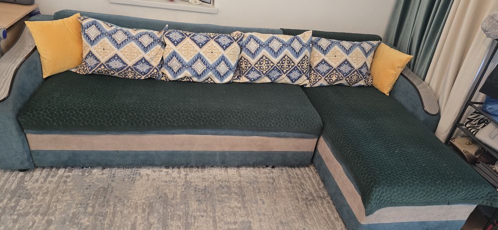 Продам угловой диван