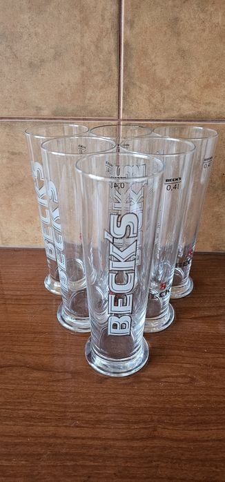 Pahare si halbe de bere