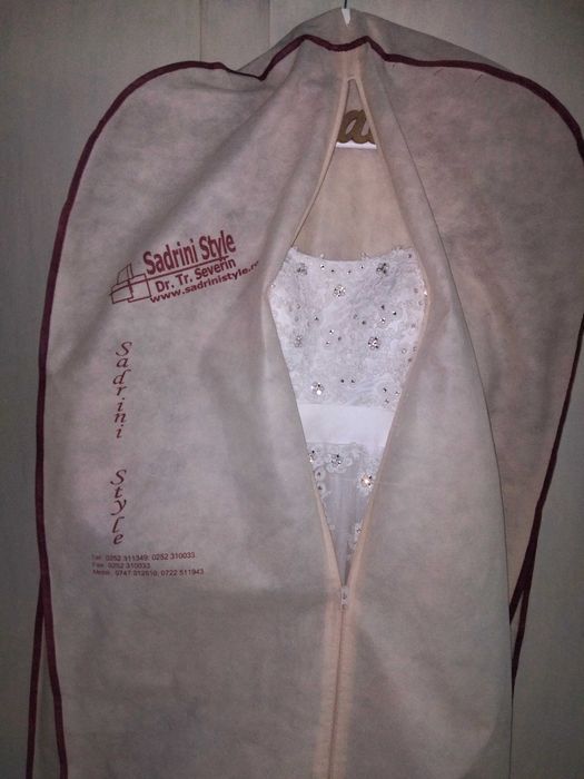 Vând rochie de mireasa
