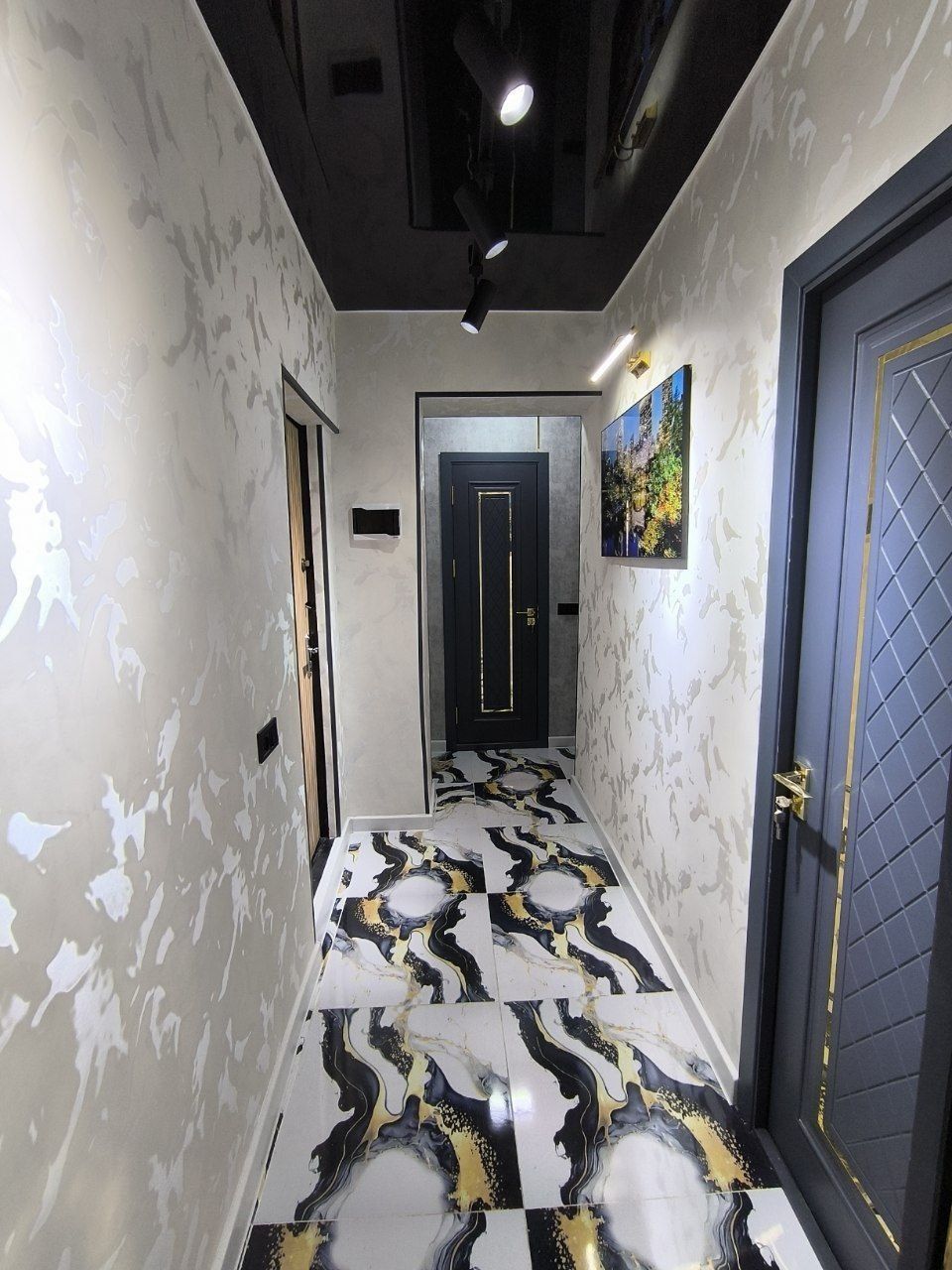 Chilanzar-26 Kirpich 2v3/3/5 balkon 2/6 Orientir Kafe Moskva