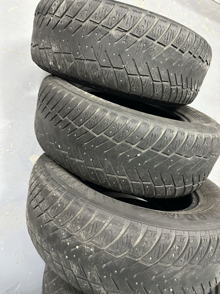Продам Шины 265/65/17