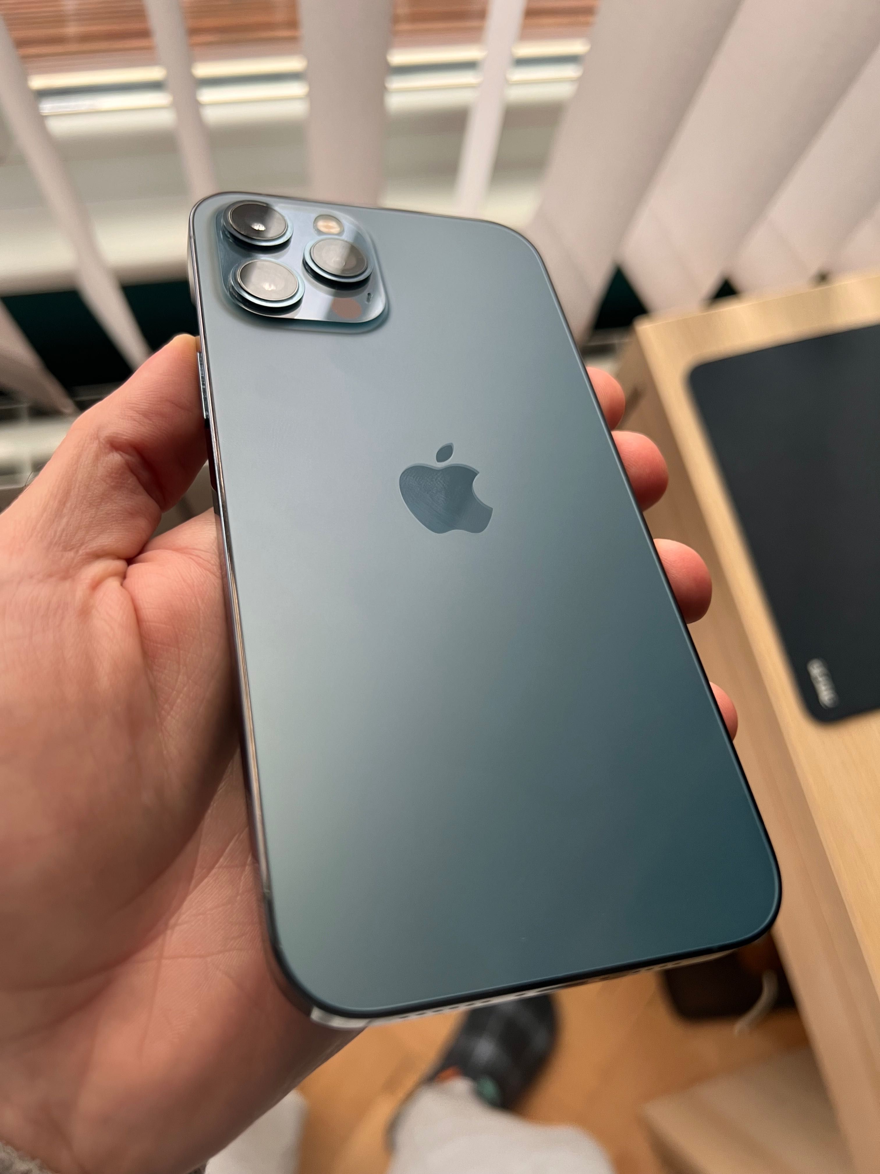 iPhone 12 Pro Max 256 GB Pacific Blue