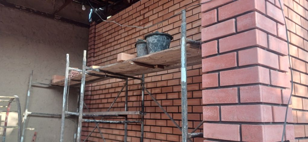 Balkonga g'isht teramiz