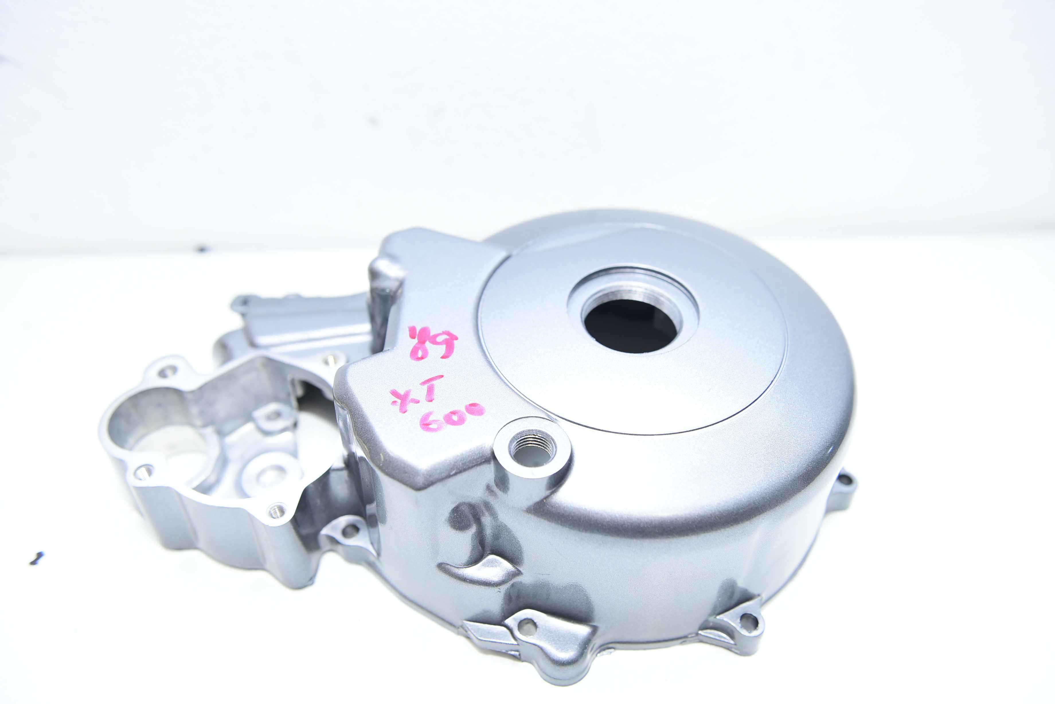 Capac motor NOU , original Yama Xt600