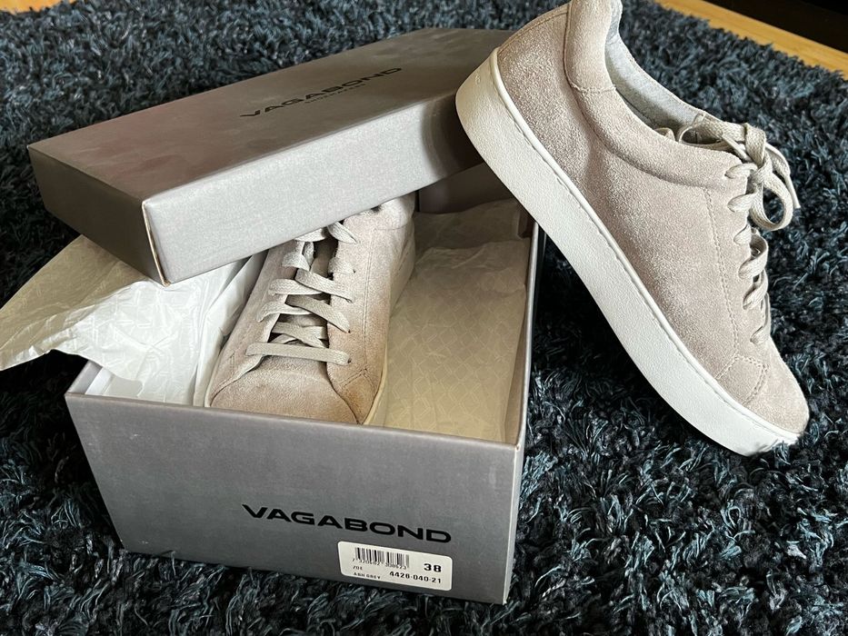 Tenisi Vagabond Zoe marimea 38, purtati de 2-3 ori