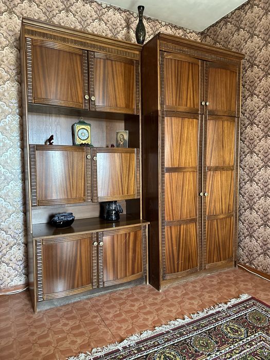 Отдам стенку даром