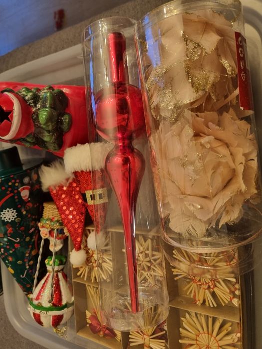 Коледни декорации