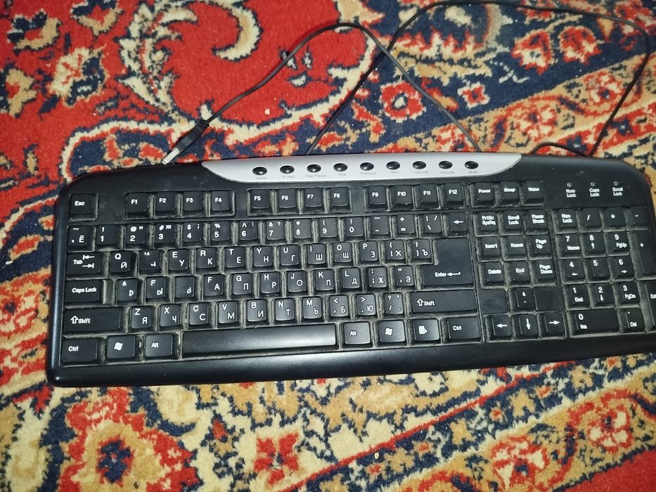 Клавиатура  хороший состояние