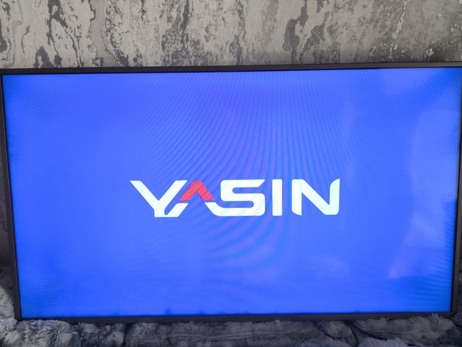 Телевизор 42 модел YASIN