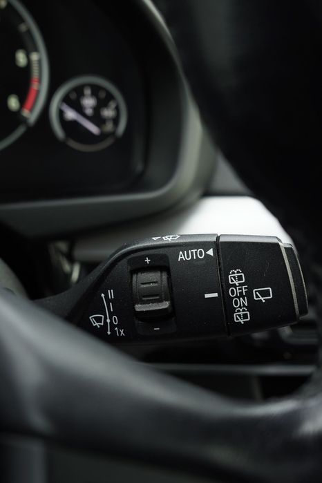 BMW X5 2015 продава се