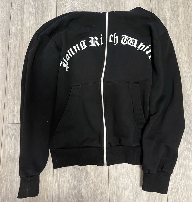 Hanorac Young Rich White