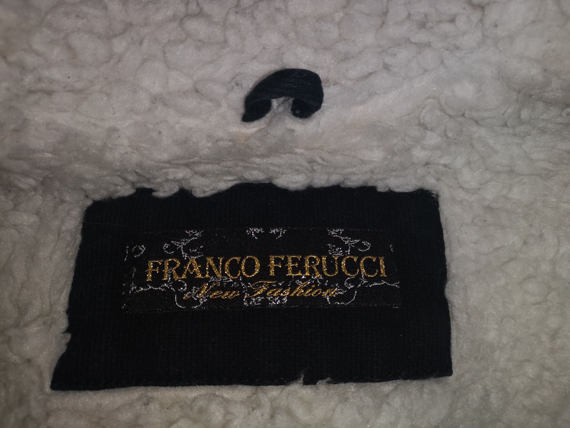 Продавам топло палто Franco Ferucci