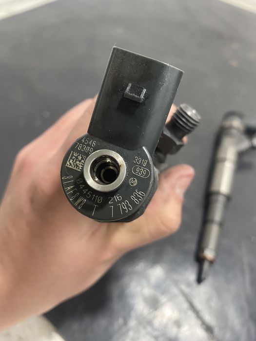 Injector injectoare BMW E60 520d 163 cp M47 530 D m57 7793836 X5 E53