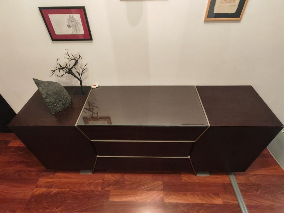 Bufet/comoda/servanta/dulap maro (wenge)