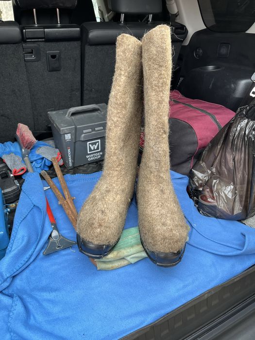 Продам валенки новые