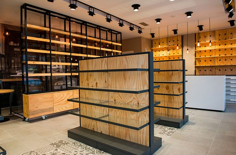 Торговое оборудование, мебель стеллажи