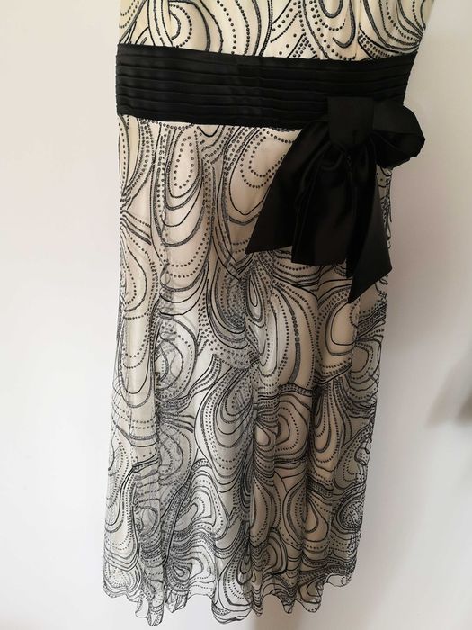 Официална рокля черно-бяла