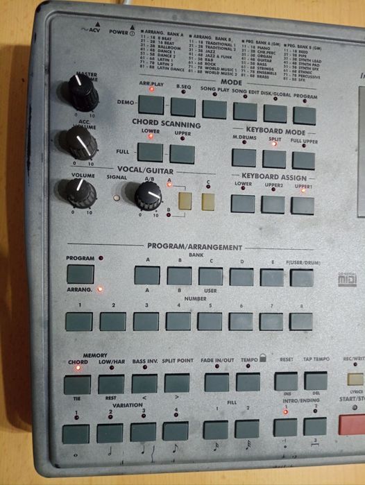 Modul midi tonuri și ritmuri Korg