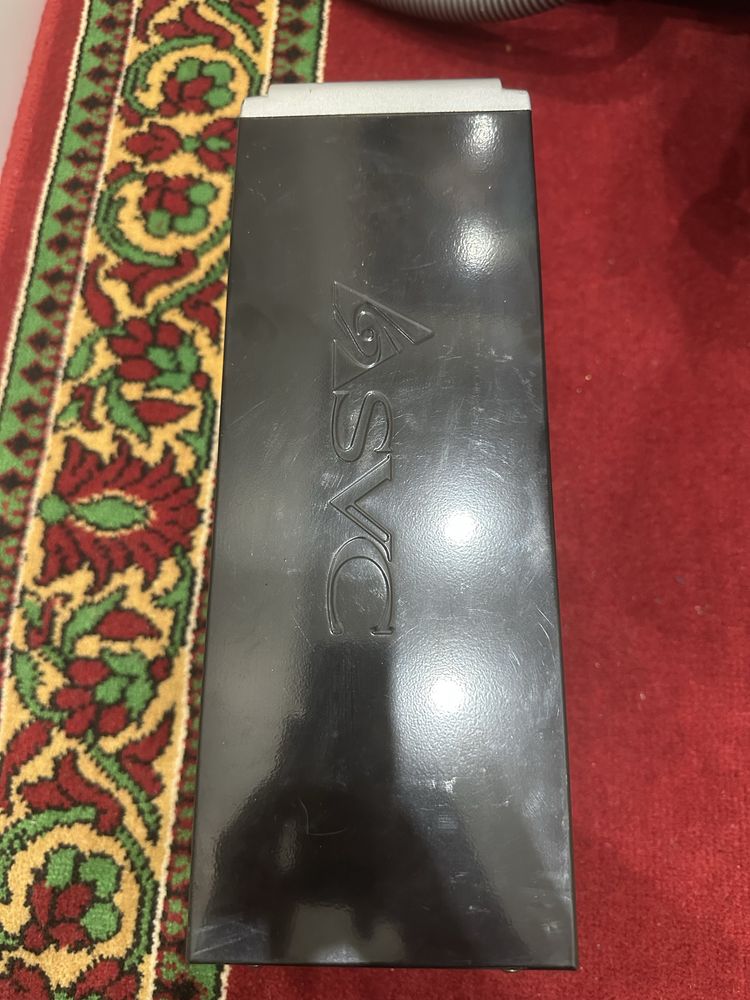 Продается УБП UPS SVC V-1500F-LCD бесперебойного питания