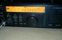 Icom ic-77.   КВ Радиостанция рация рации ратсияСотилади.