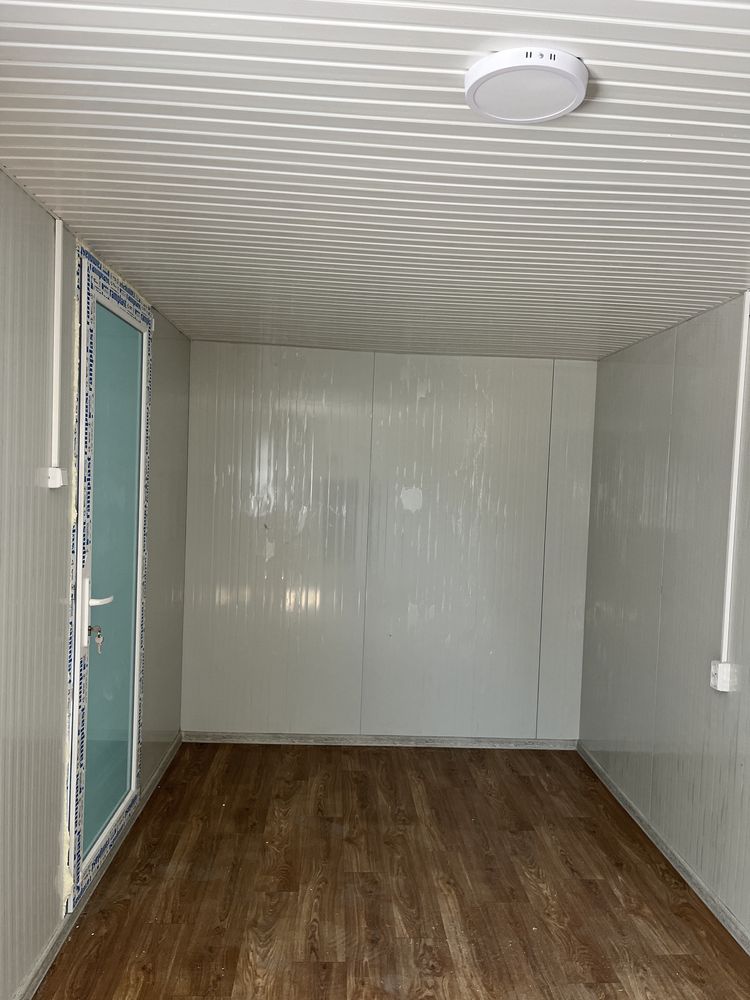 Containere modulare la super preț