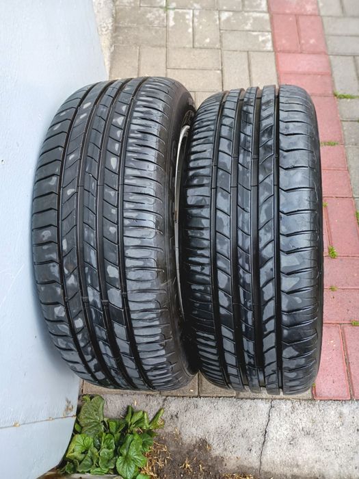 Продавам гуми с джанти.