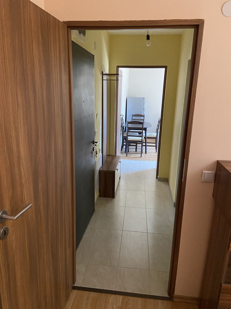 Дава се под наем Двустаен апартамент в София, Слатина - 64 кв.м за 459 € - Снимка #2