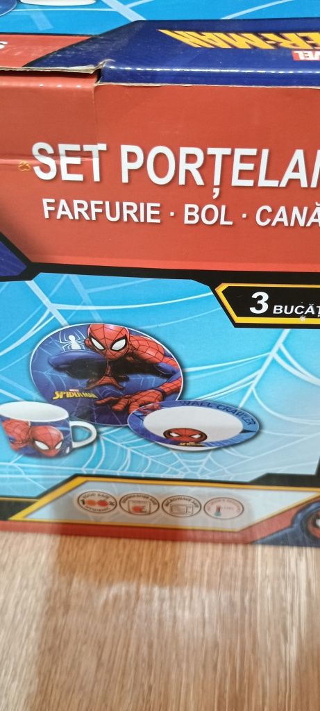 Set porțelan Spiderman