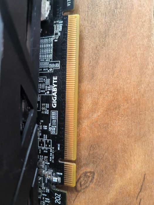 Видеокарта AMD RX-480 4GB RAM