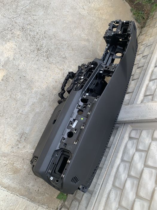 Plansa bord Dacia Duster an 2024/2025