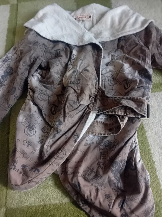 Грейка и якета,  спортно и вталено асиметрично