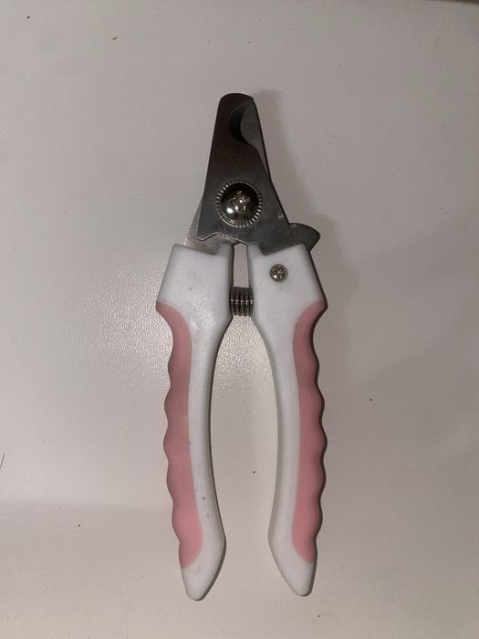 Когтерезка для животных