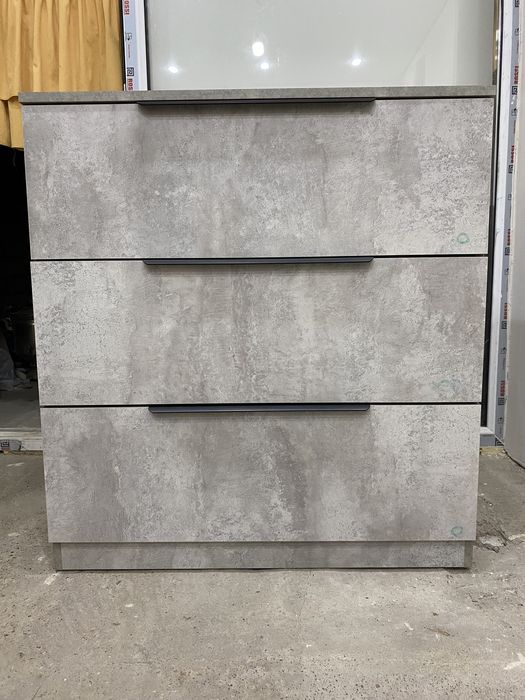 Продам комод новый