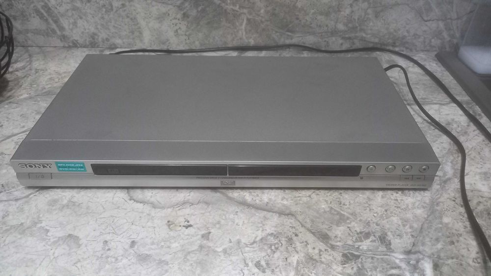 dvd SONY -DVP-NS 360