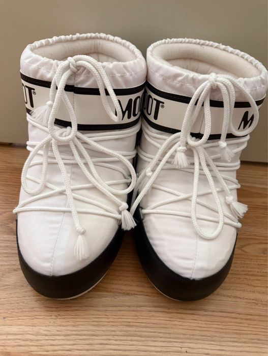 Апрески Moon Boot