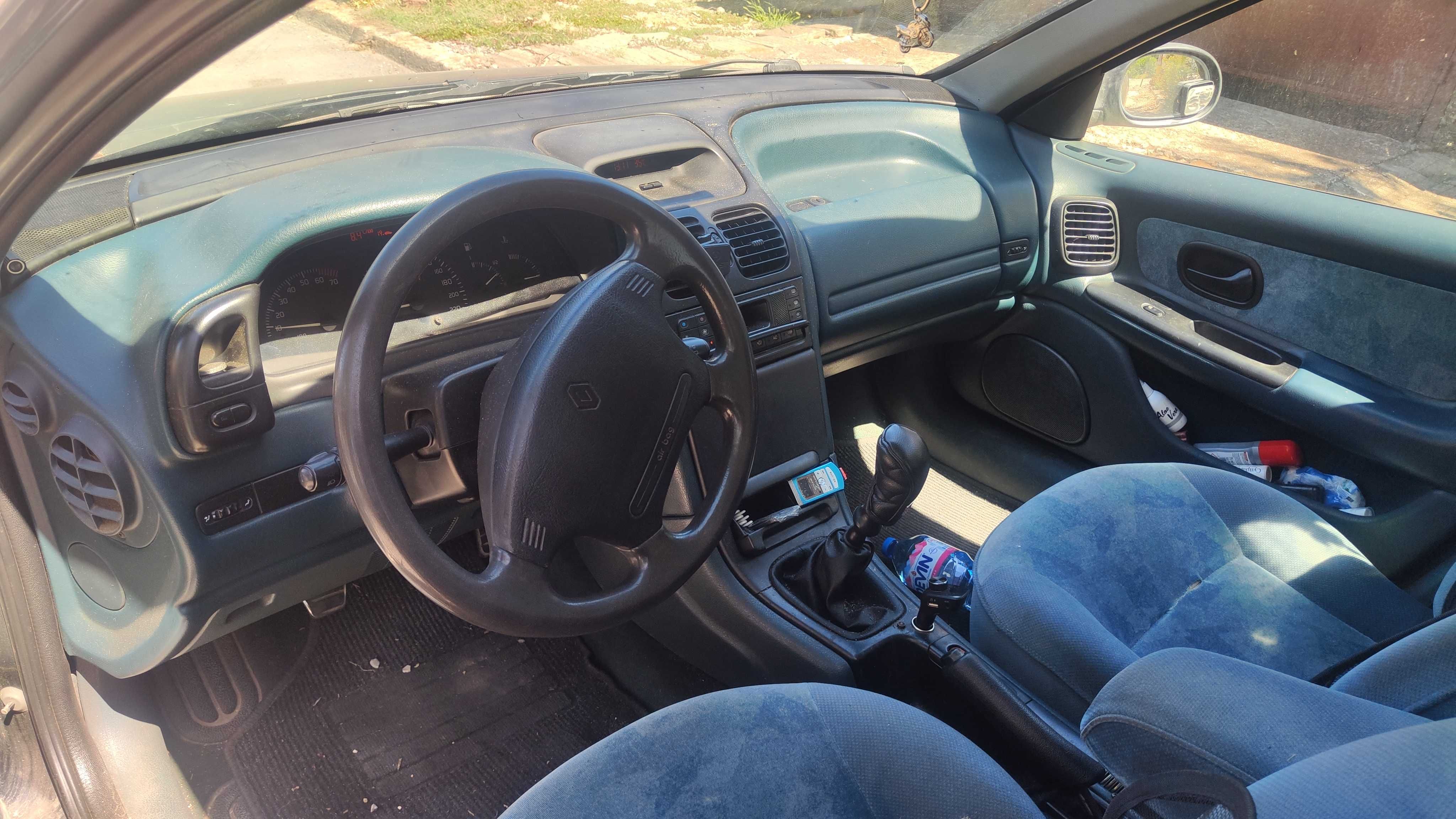 Renault Laguna 2.0 RXE