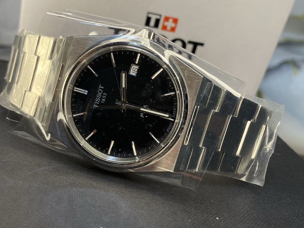 Продаю часы tissot 1853 оргинал новый
