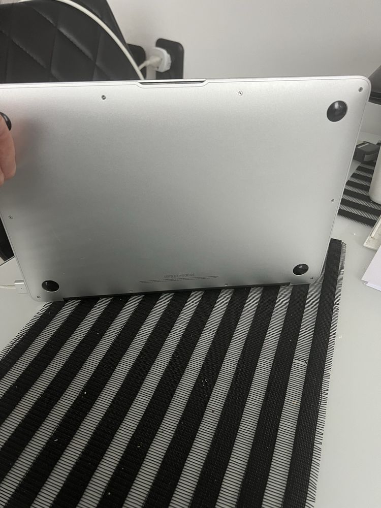 Macbook air 13’’, 256gb ssd, I5