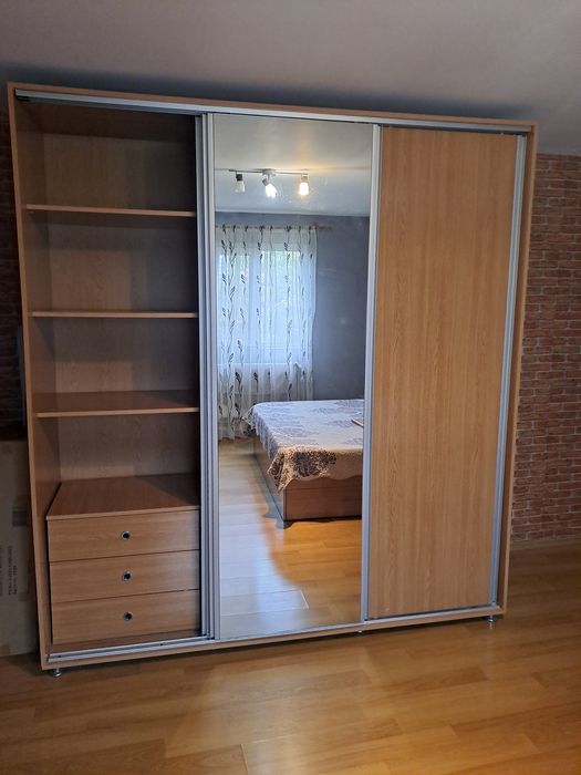 Pat dormitor și dressing