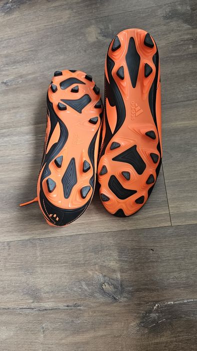 Бутонки за футбол